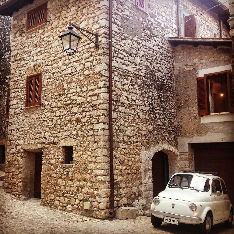 Lelive Bed And Breakfast Sermoneta Exterior foto
